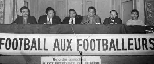 football-aux-footballeurs